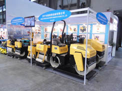 福瑞得公司參加2014年寶馬展，吸引來(lái)自各國(guó)的客戶(hù)參觀