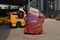 福瑞得機(jī)械手扶雙輪壓路機(jī)，手扶單輪壓路機(jī)，路面開(kāi)槽機(jī)及時(shí)包裝發(fā)貨
