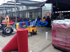 福瑞得機(jī)械全自動(dòng)井蓋切割機(jī)，座駕壓路機(jī)及時(shí)發(fā)貨