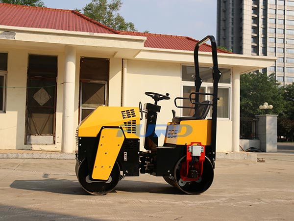 關(guān)于小型壓路機變速箱的保養(yǎng)知識你知道多少？